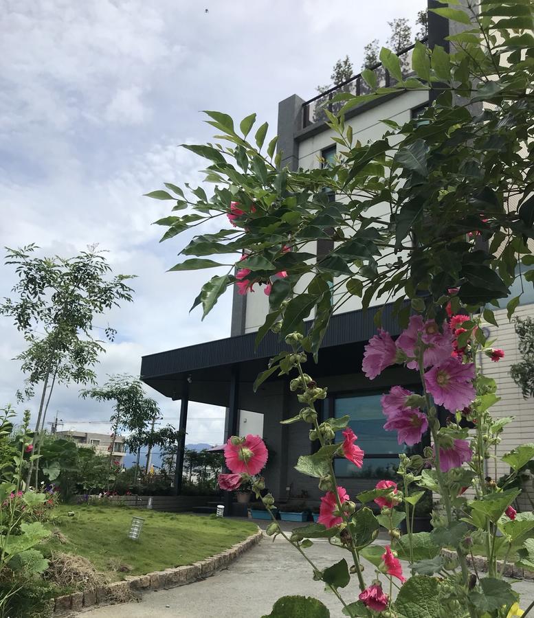 Early Summer Лодун Экстерьер фото